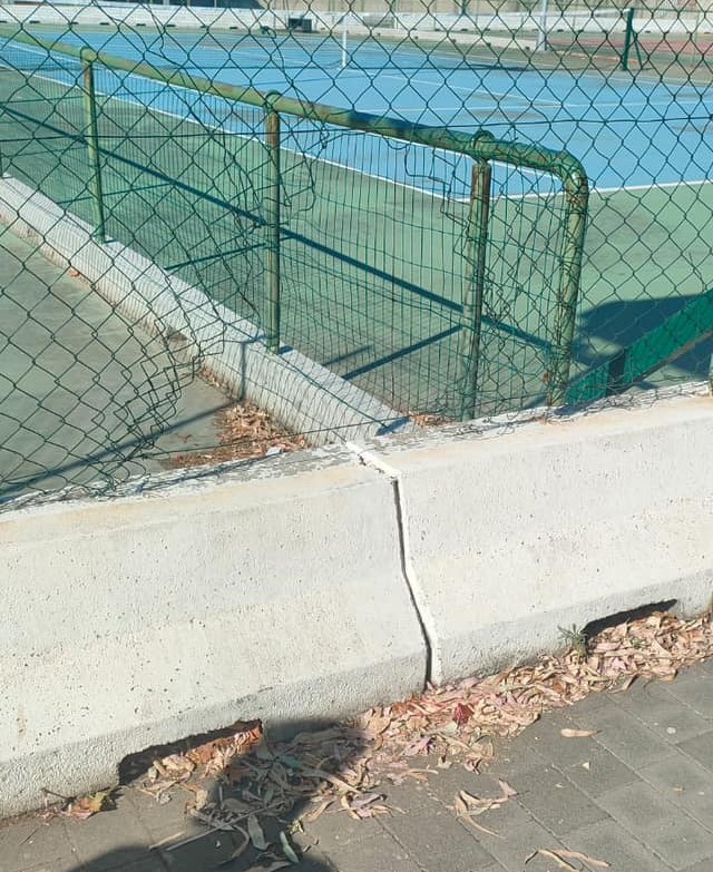 Messina, Villa Dante rinnovata e già vandalizzata. Il sindaco: “Città merita rispetto” – FOTO