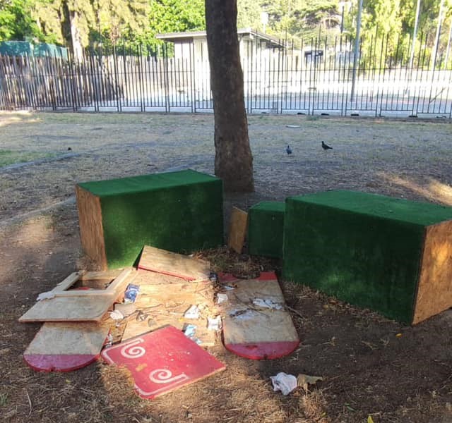 Vandali a Villa Dante, sindaco di Messina: “Al via vigilanza notturna”