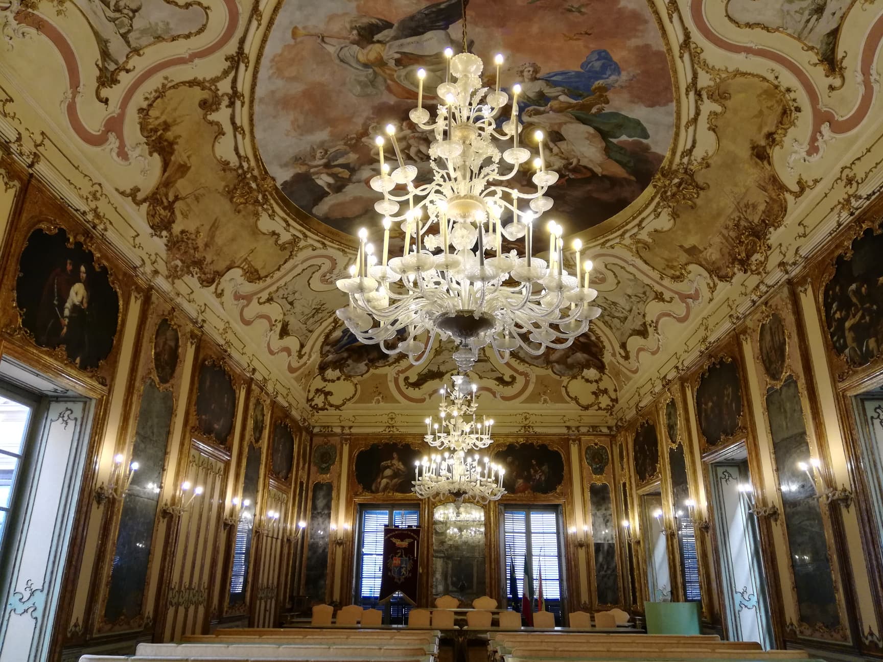 Palermo, gettoni più ricchi per Consiglio e Circoscrizioni