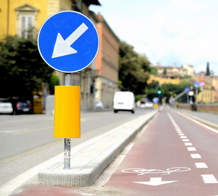 Messina, cordoli, ciclabili e mobilità sul modello europeo