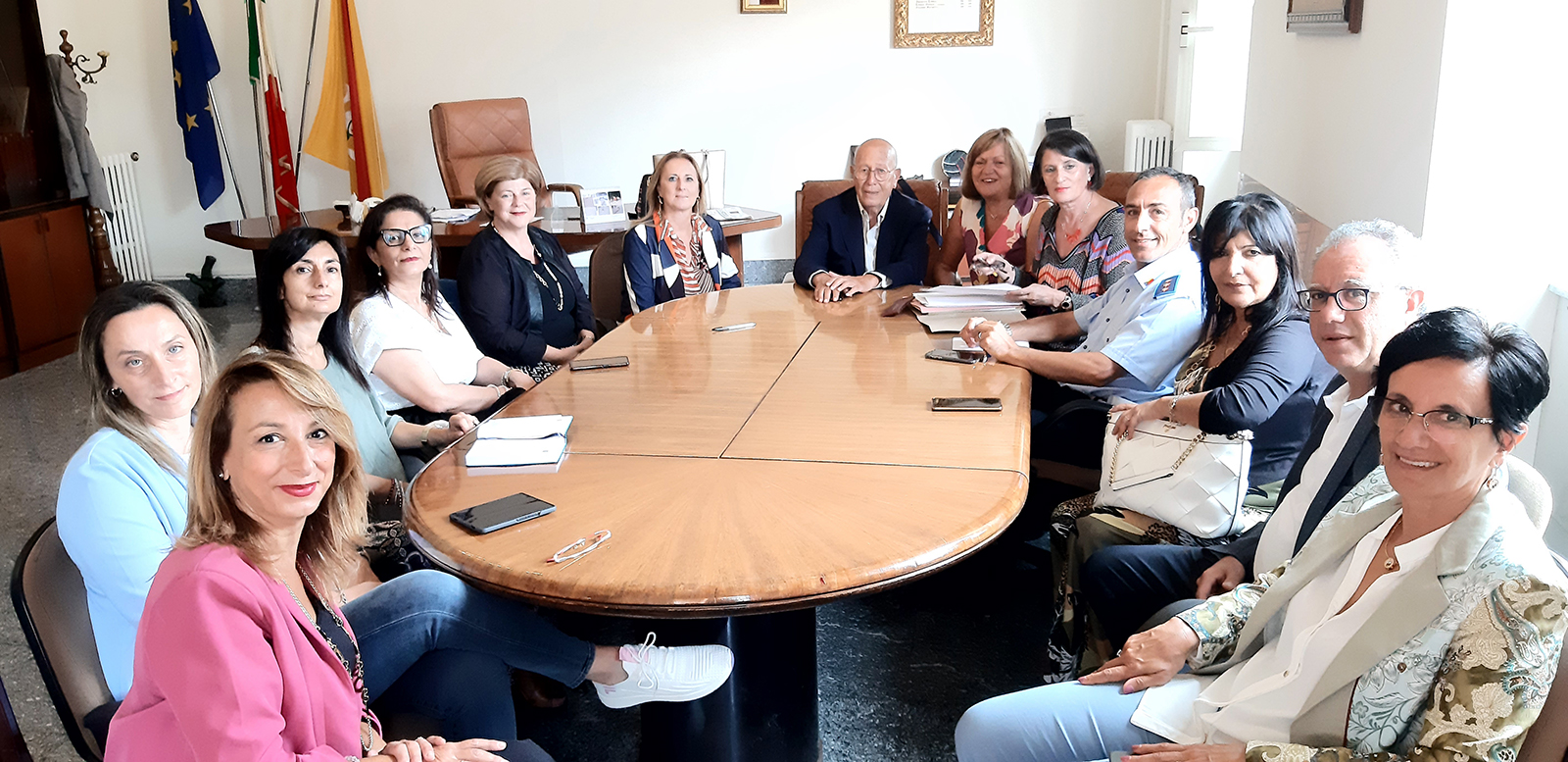 Bronte, il sindaco incontra le scuole: “Genitori hanno abdicato al loro ruolo”