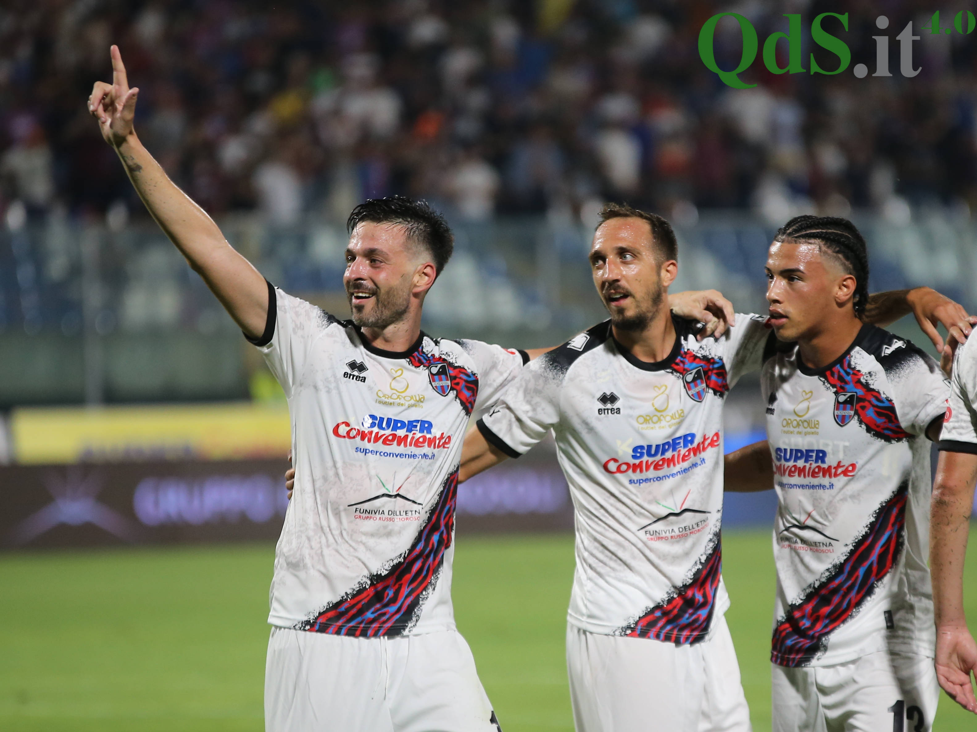 Catania-Picerno 2-0, etnei vincenti davanti a 17mila spettatori: le immagini più belle del match – FOTO Catania-Picerno 2-0, etnei vincenti davanti a 17mila spettatori: le immagini più belle del match – FOTO