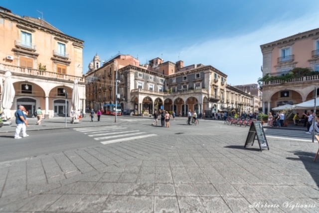 Catania, aree pedonali, andare oltre Piazza Mazzini