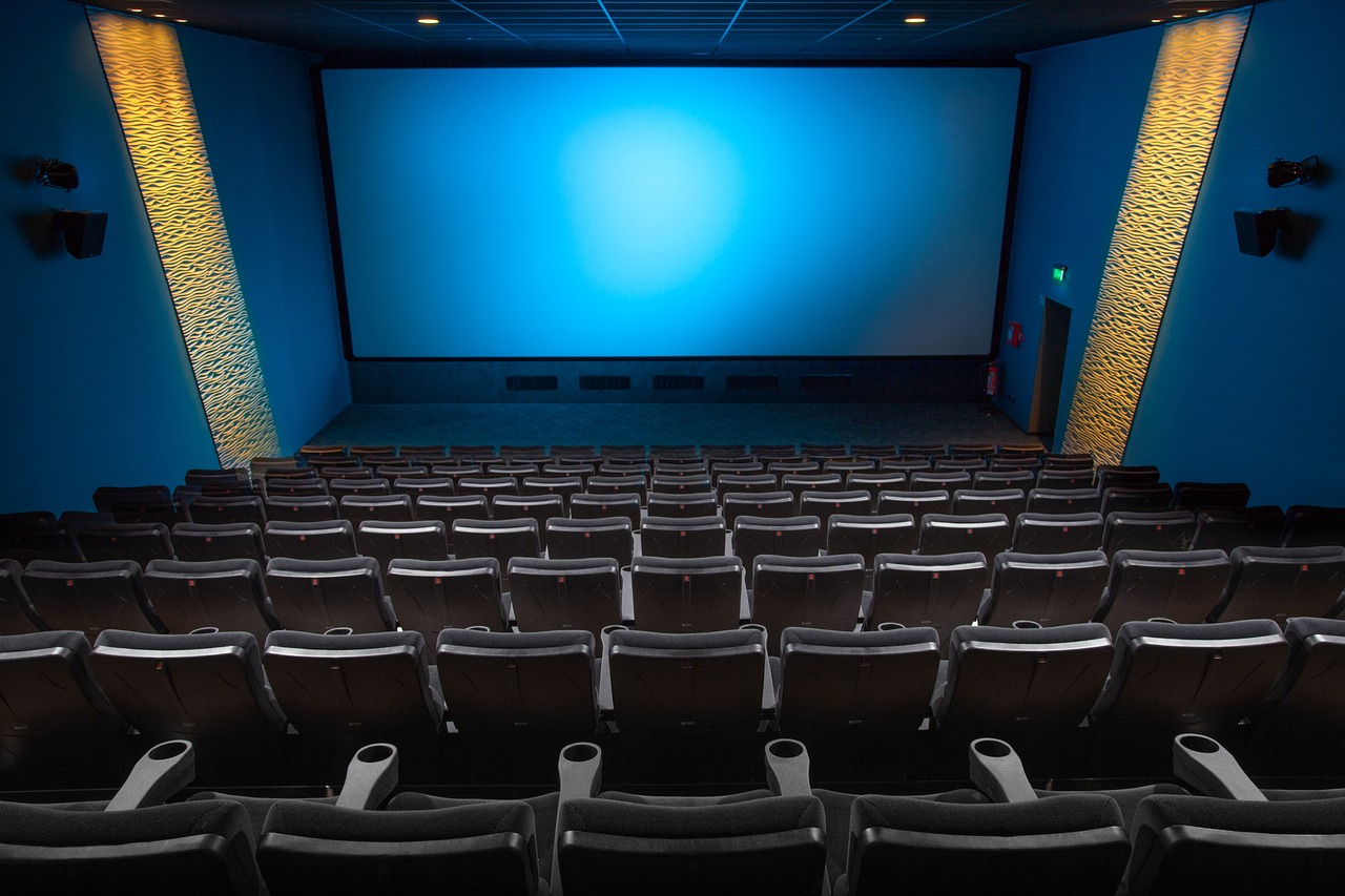 Incassi cinema con le nuove uscite, 22 milioni per Oppenheimer