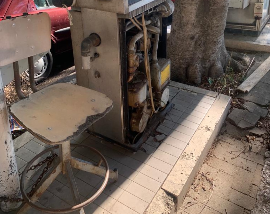 Degrado in piazza Galatea