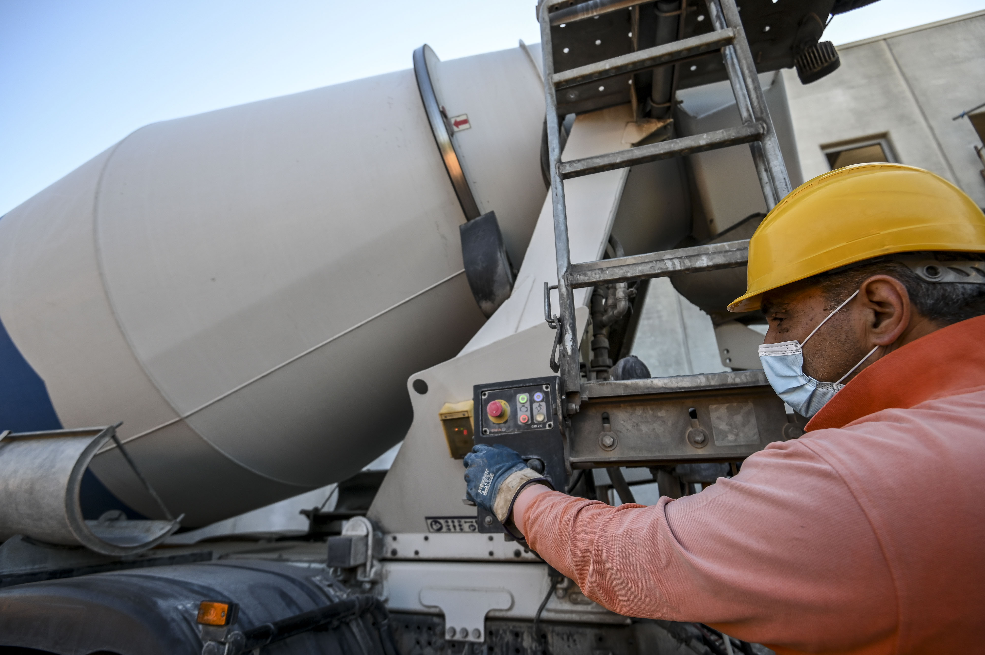 Le piccole e medie imprese siciliane nel baratro stritolate dai debiti. E la pandemia non c’entra