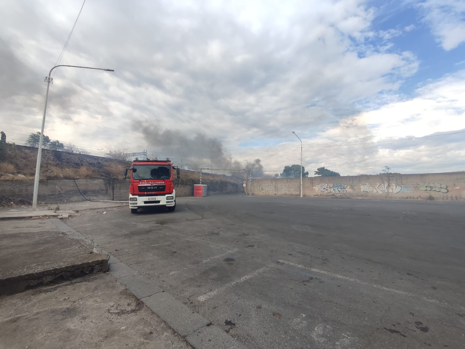 Incendio in via Forcile a Catania, 5 settembre 2023 - Foto Melania Tanteri