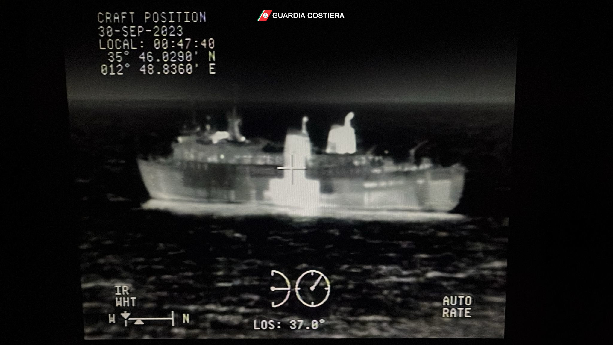 VIDEO | Incendio sul traghetto in arrivo da Lampedusa a Porto Empedocle, evacuati tutti i passeggeri