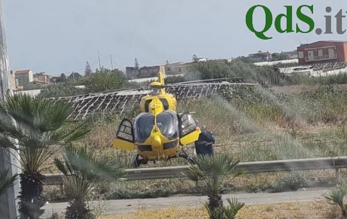 Violento scontro auto-moto sulla Statale 115, c’è un ferito grave