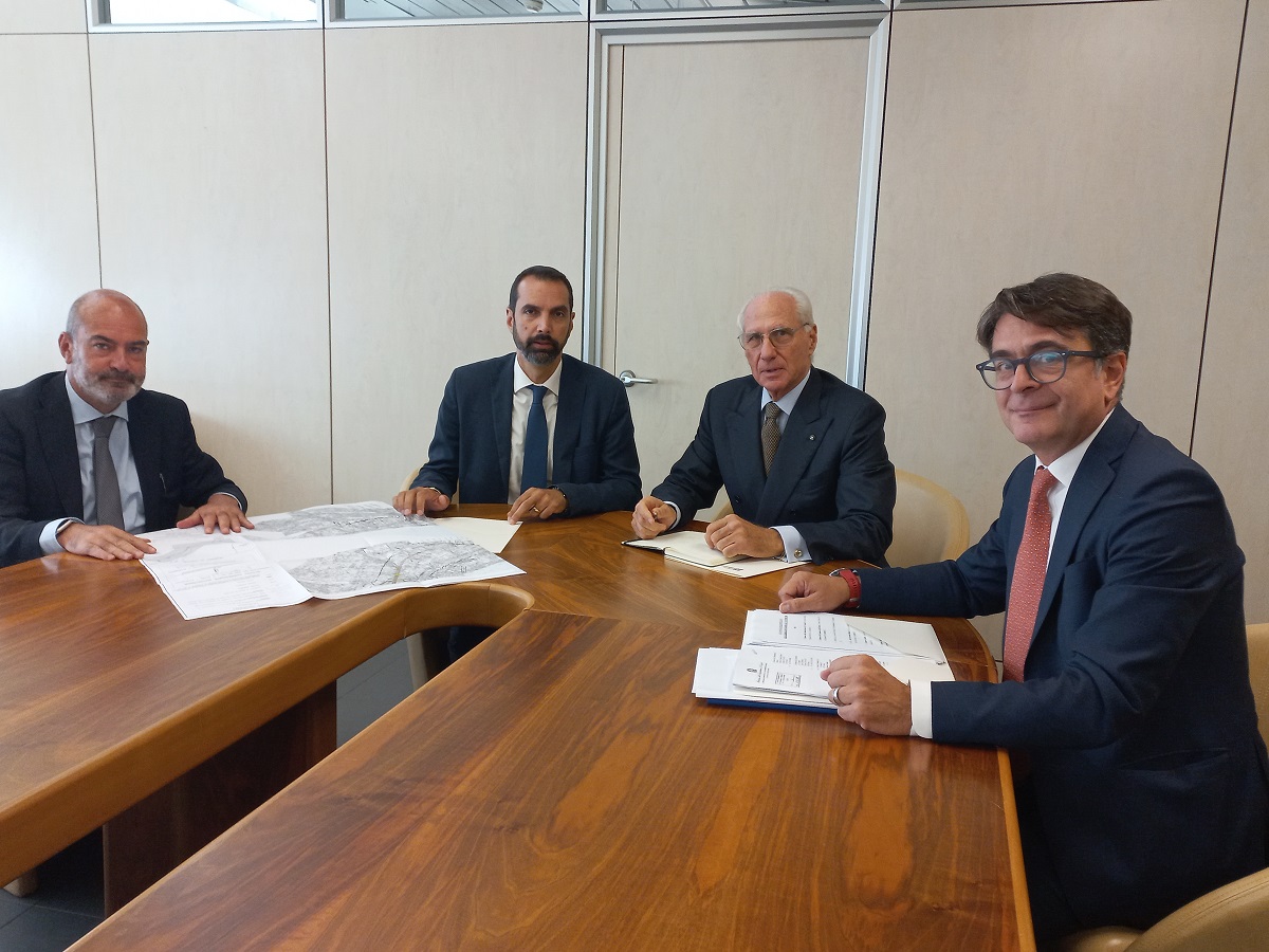 Ponte sullo Stretto, a Roma inizia il confronto: il sindaco Basile incontra l’AD Ciucci