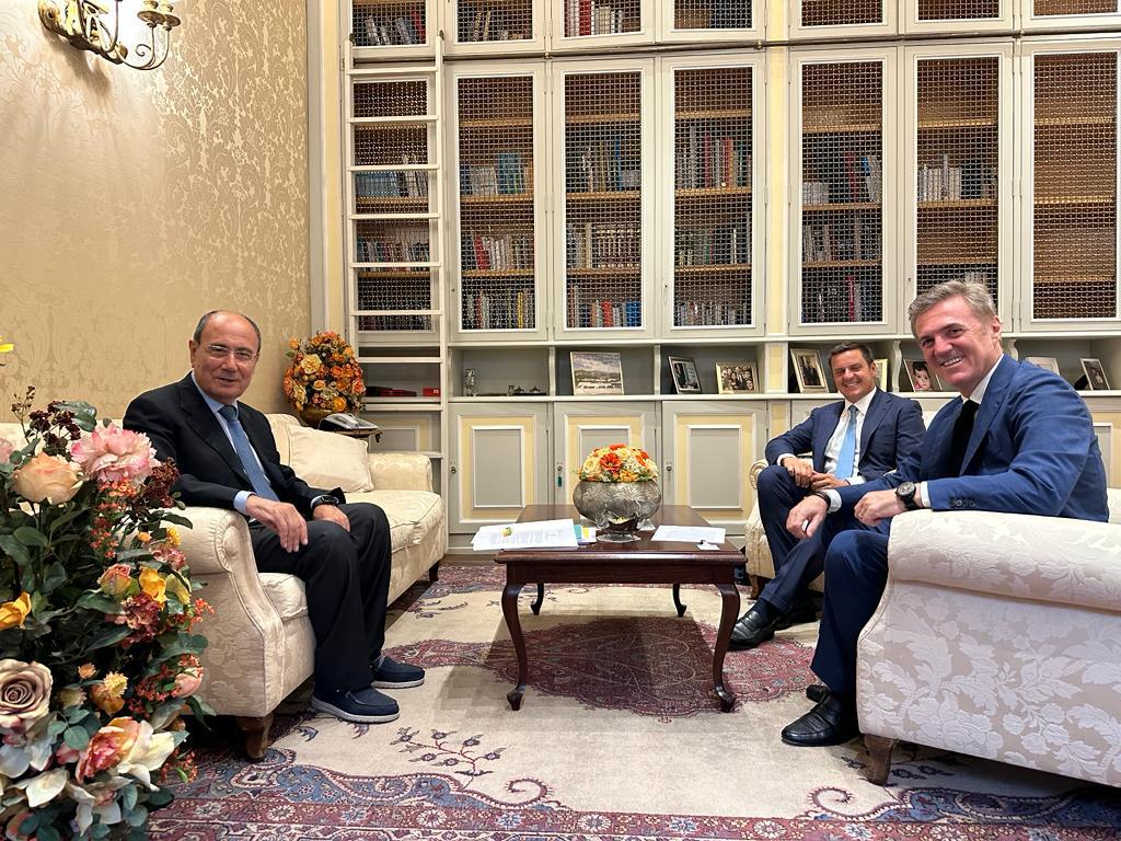 Decreto di proroga per il rigassificatore di Porto Empedocle