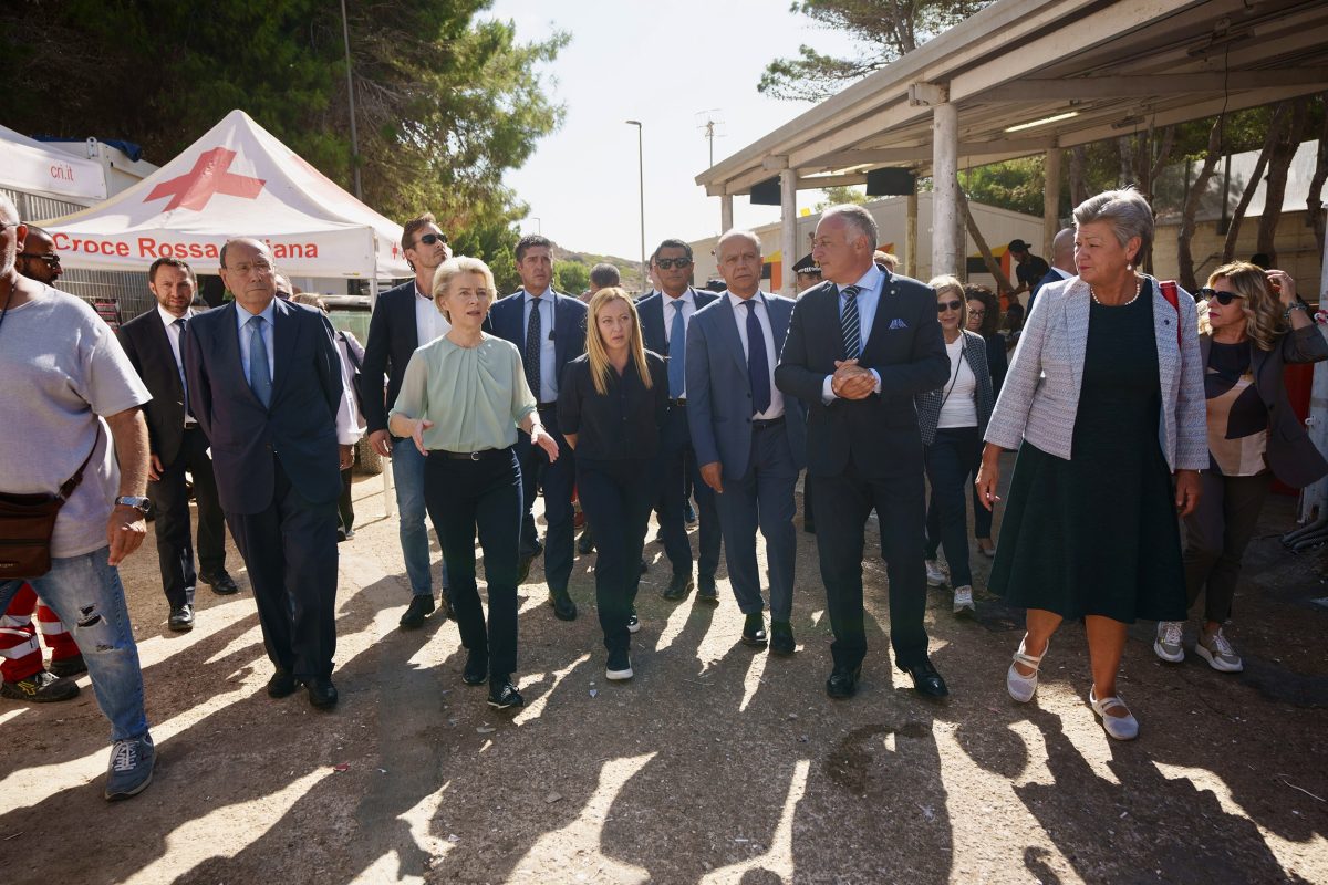 Il presidente della Regione Schifani in visita a Lampedusa con Meloni e von der Leyen Il presidente della Regione Schifani in visita a Lampedusa con Meloni e von der Leyen