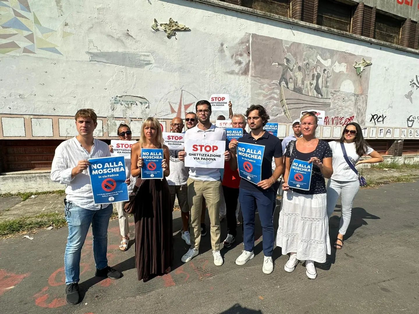 La Lega contro la realizzazione di una moschea, partita la raccolta firme