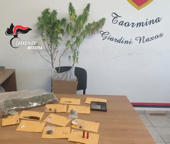 Giardini Naxos, “droga party” in casa: arrestato 29enne