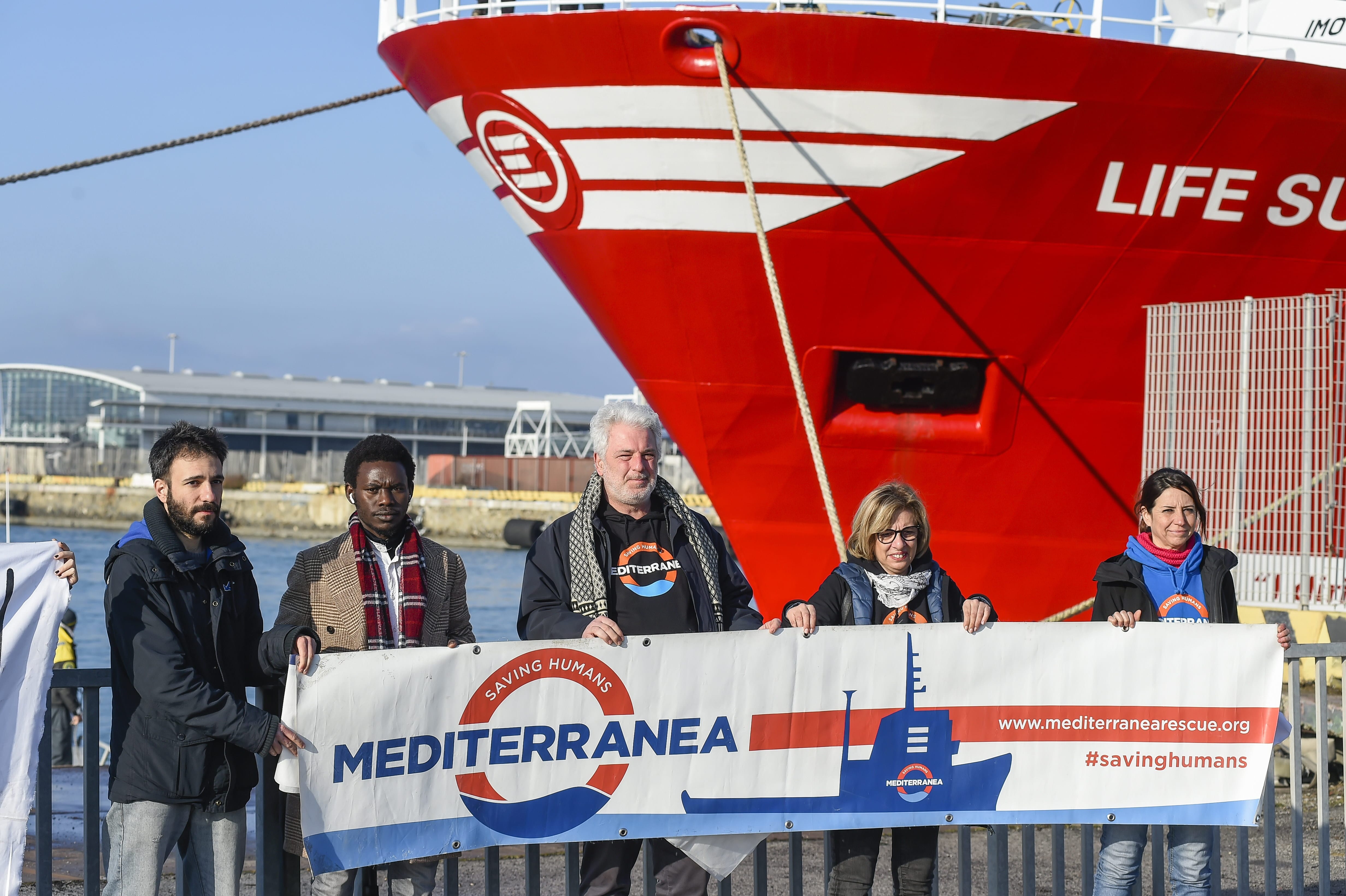 Mediterranea punta il dito, l’emergenza migranti a Lampedusa colpa del Governo