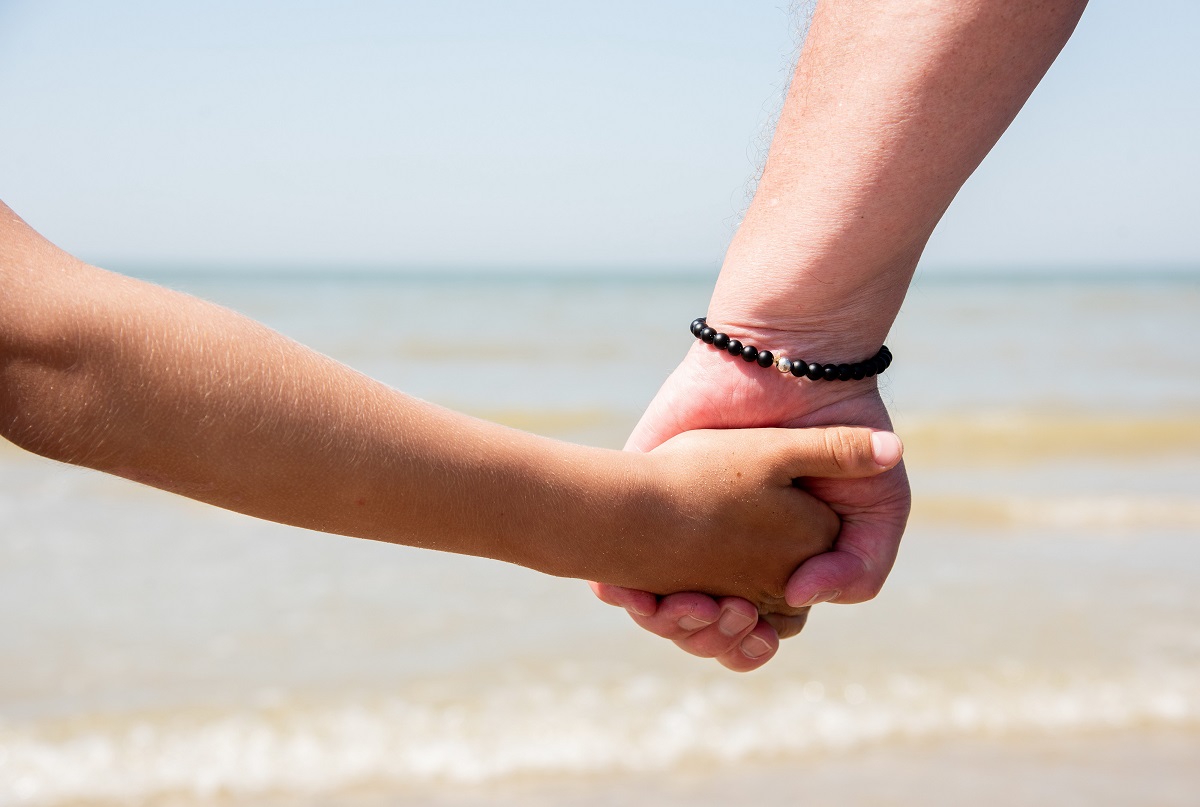 Comune alla ricerca di “nonni vigili” per la sicurezza delle scuole: il bando a Belpasso