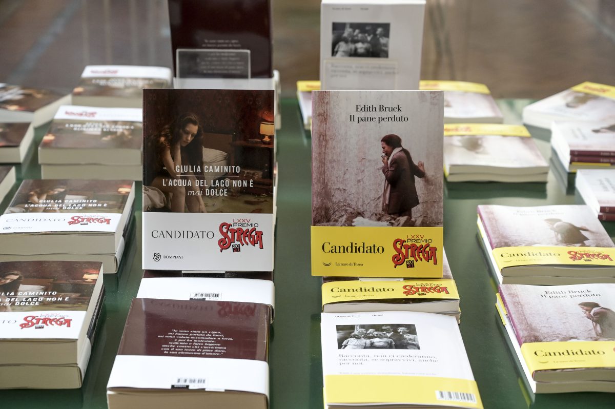 I candidati al Premio Strega Poesia: il 5 ottobre sarà decretato il vincitore