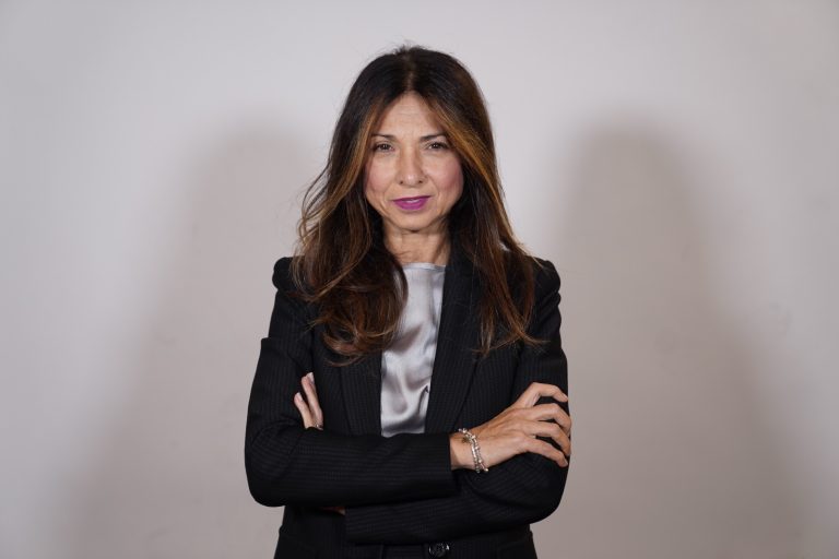 Incendi, Schillaci (M5s): “C’è l’ombra della mafia, manca un coordinamento generale”