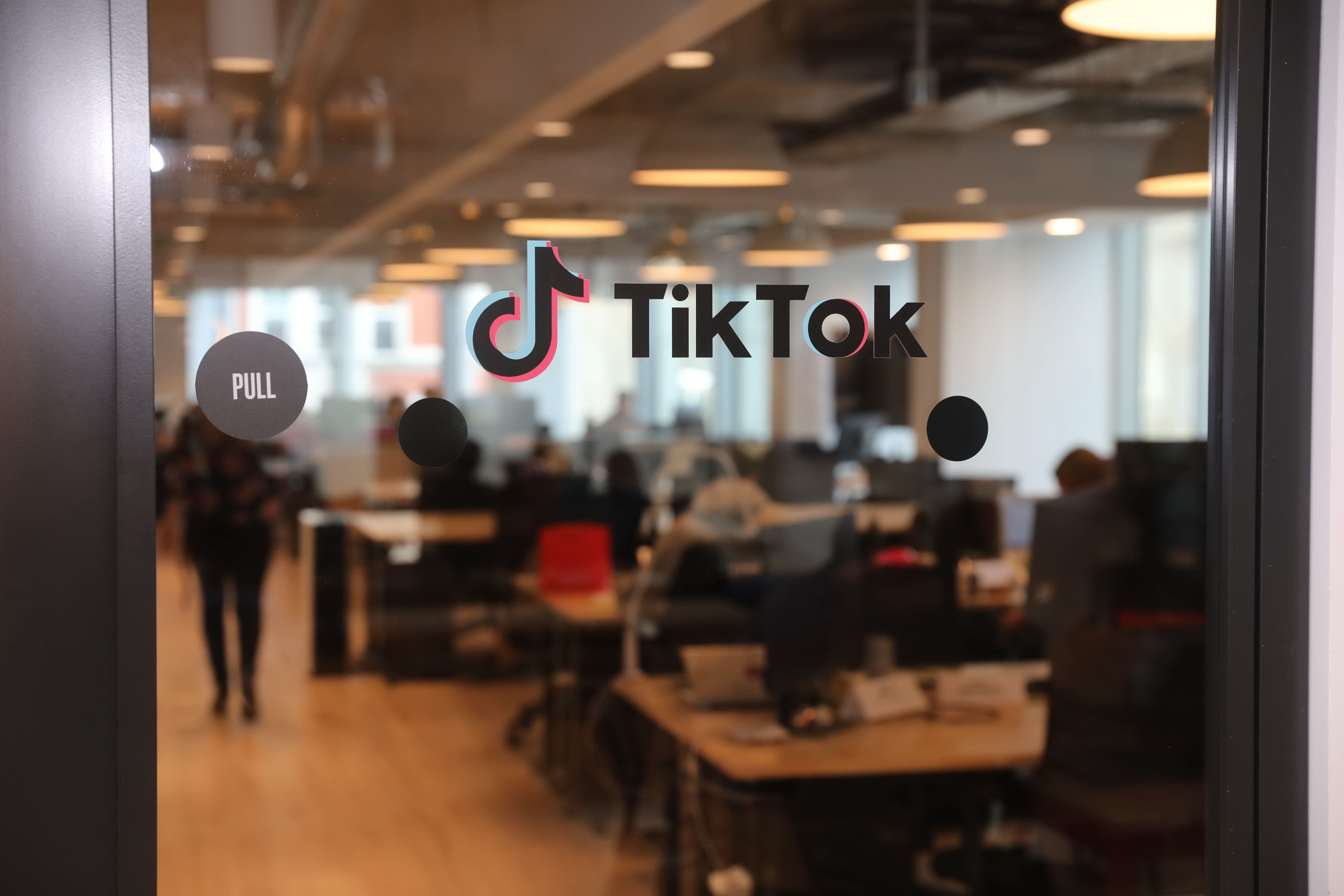 Maxi multa da Paese dell’Ue a TikTok per violazione privacy minorenni