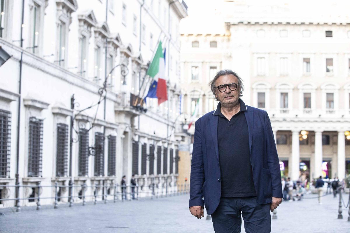 L’ex sindaco di Lampedusa, Martello: “Capisco l’imbarazzo della signora Meloni” L’ex sindaco di Lampedusa, Martello: “Capisco l’imbarazzo della signora Meloni”