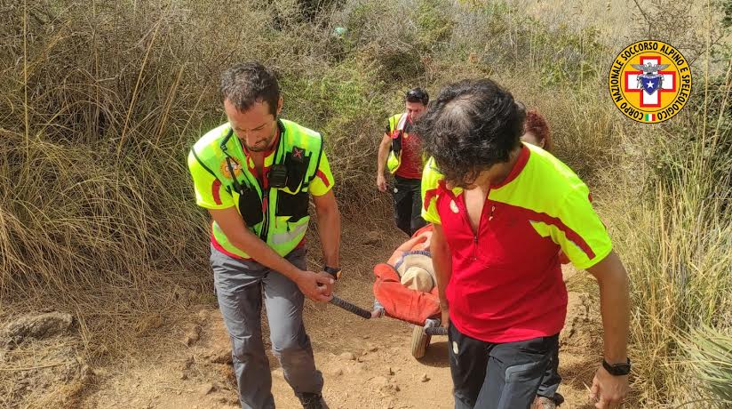 Paura alla Riserva dello Zingaro, escursionista scivola su un sentiero: intervengono i soccorritori