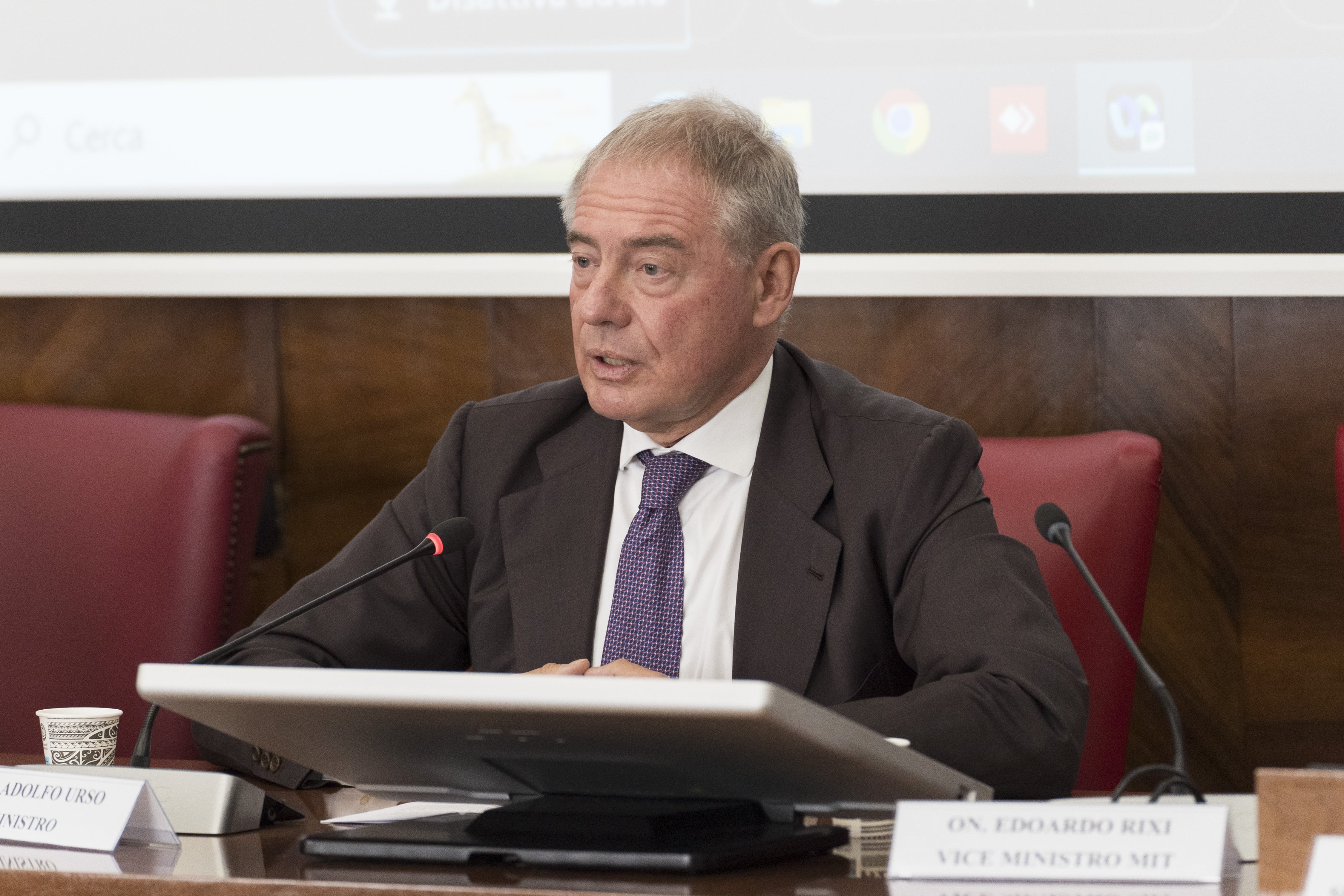 Visita del Ministro Adolfo Urso a Siracusa nella sede di Confindustria Siracusa