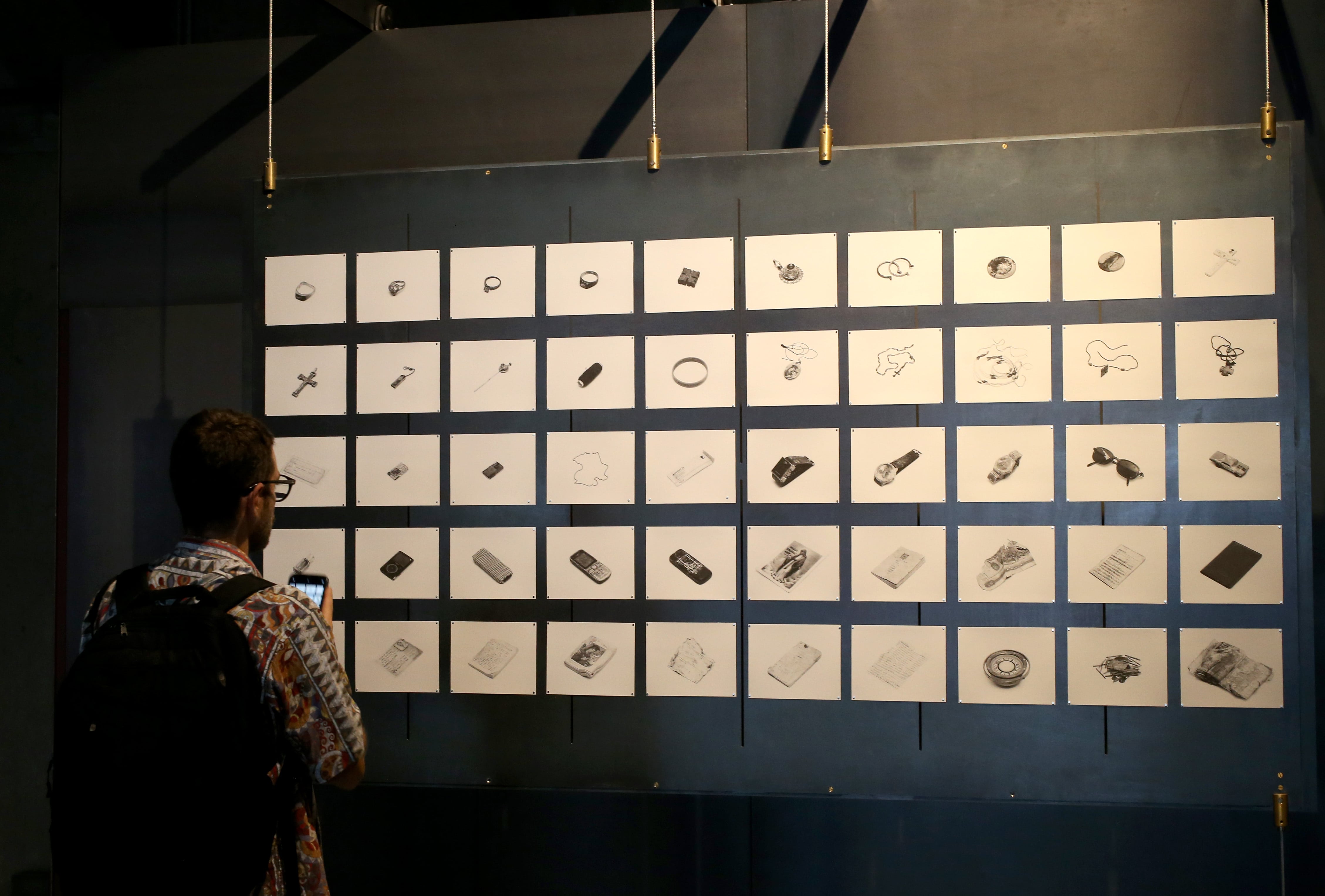 Un volontario ricorda il tragico naufragio del 2013 a Lampedusa: “I ricordi di quel giorno sono indelebili”