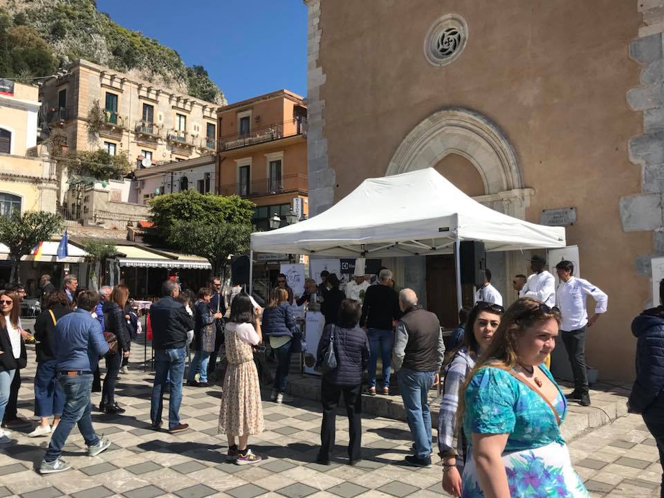 Turismo: Taormina e una (lunga) estate da record
