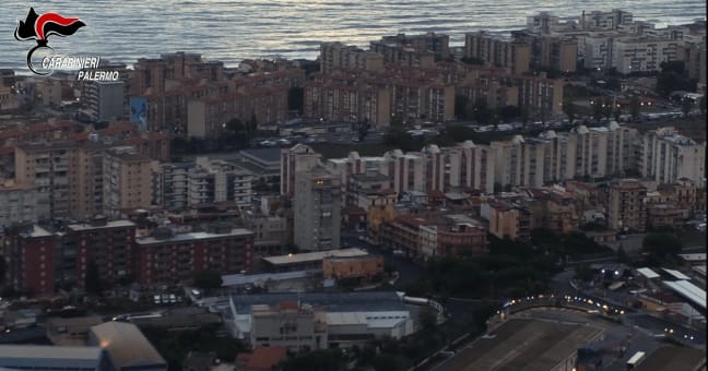 Dalla cocaina al crack, un giro d’affari da 5 mila euro al giorno: nomi e dettagli del blitz allo Sperone