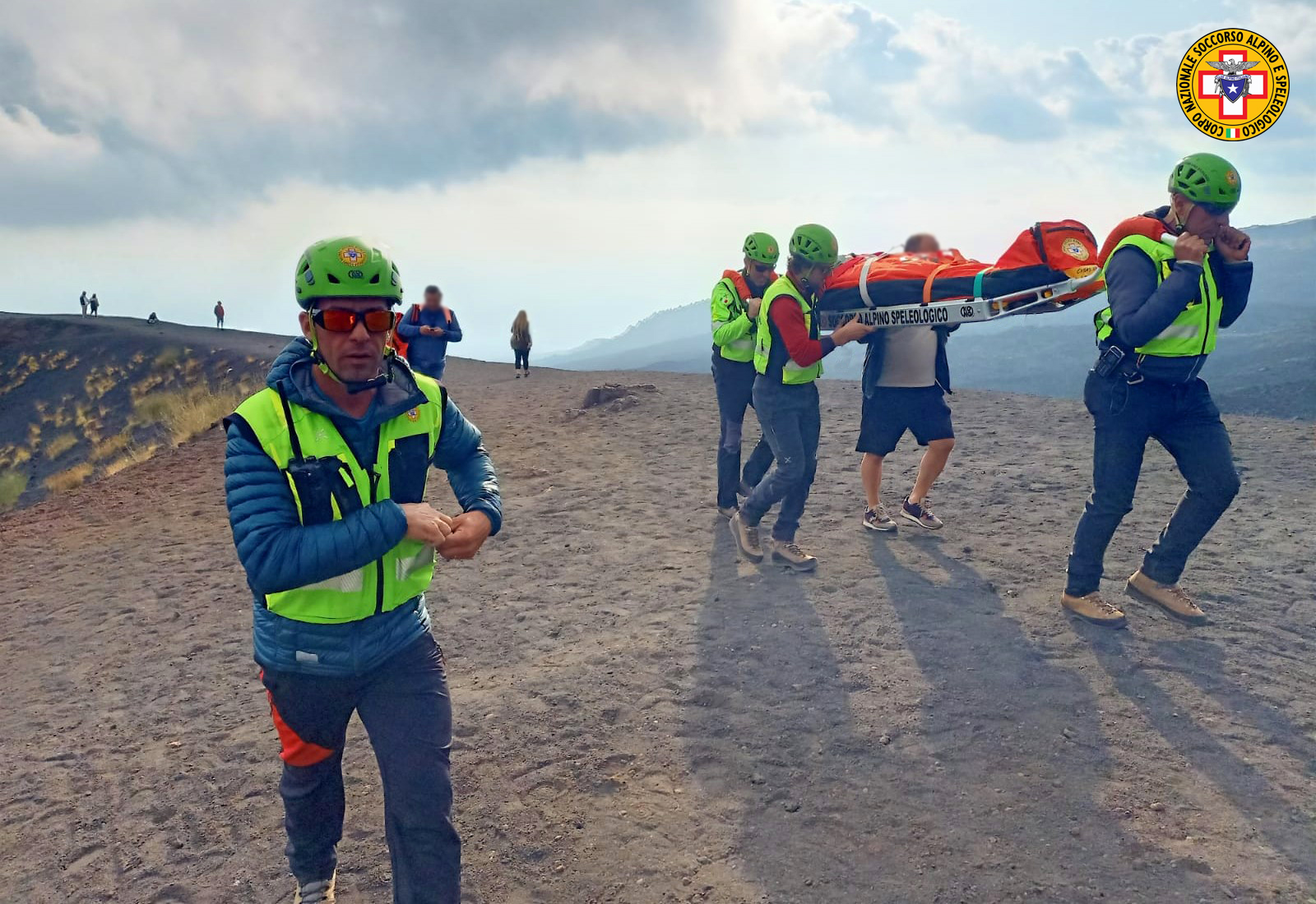 Etna, soccorsa turista rumena con trauma a una caviglia