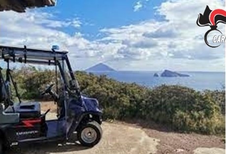 Rissa sull’isola di Panarea, denunciati quattro giovani