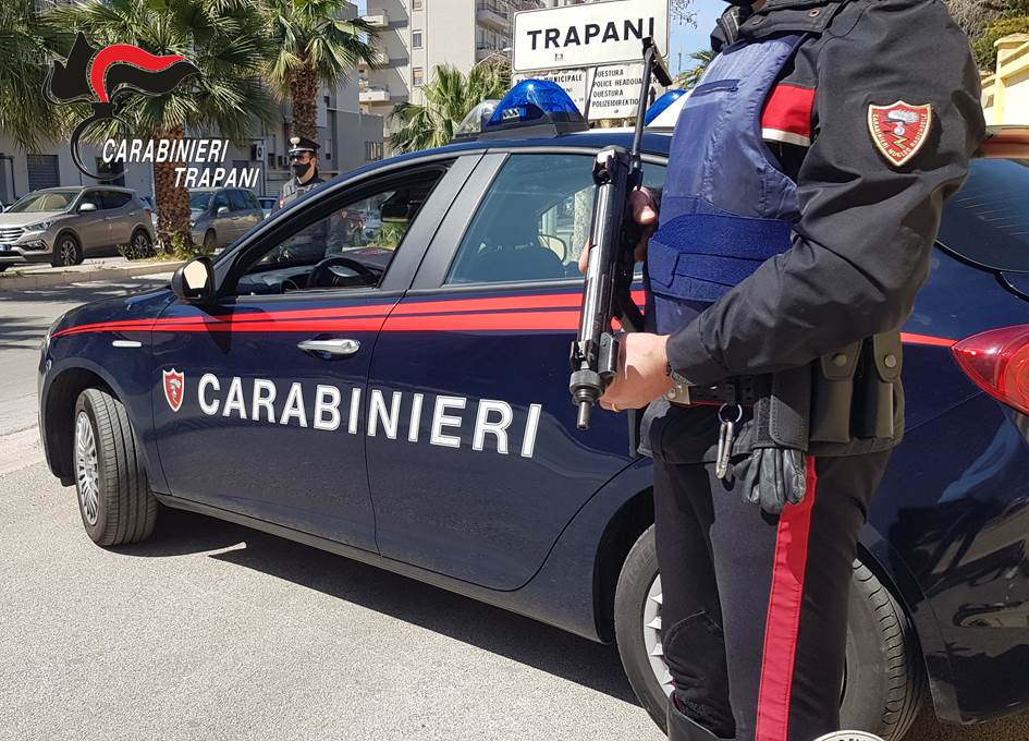Trapani, raffica di controlli in zona movida: denunciate 5 persone