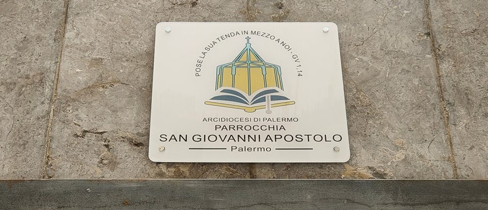 Escono a messa finita e non trovano più le auto, emergenza sociale al Cep di Palermo