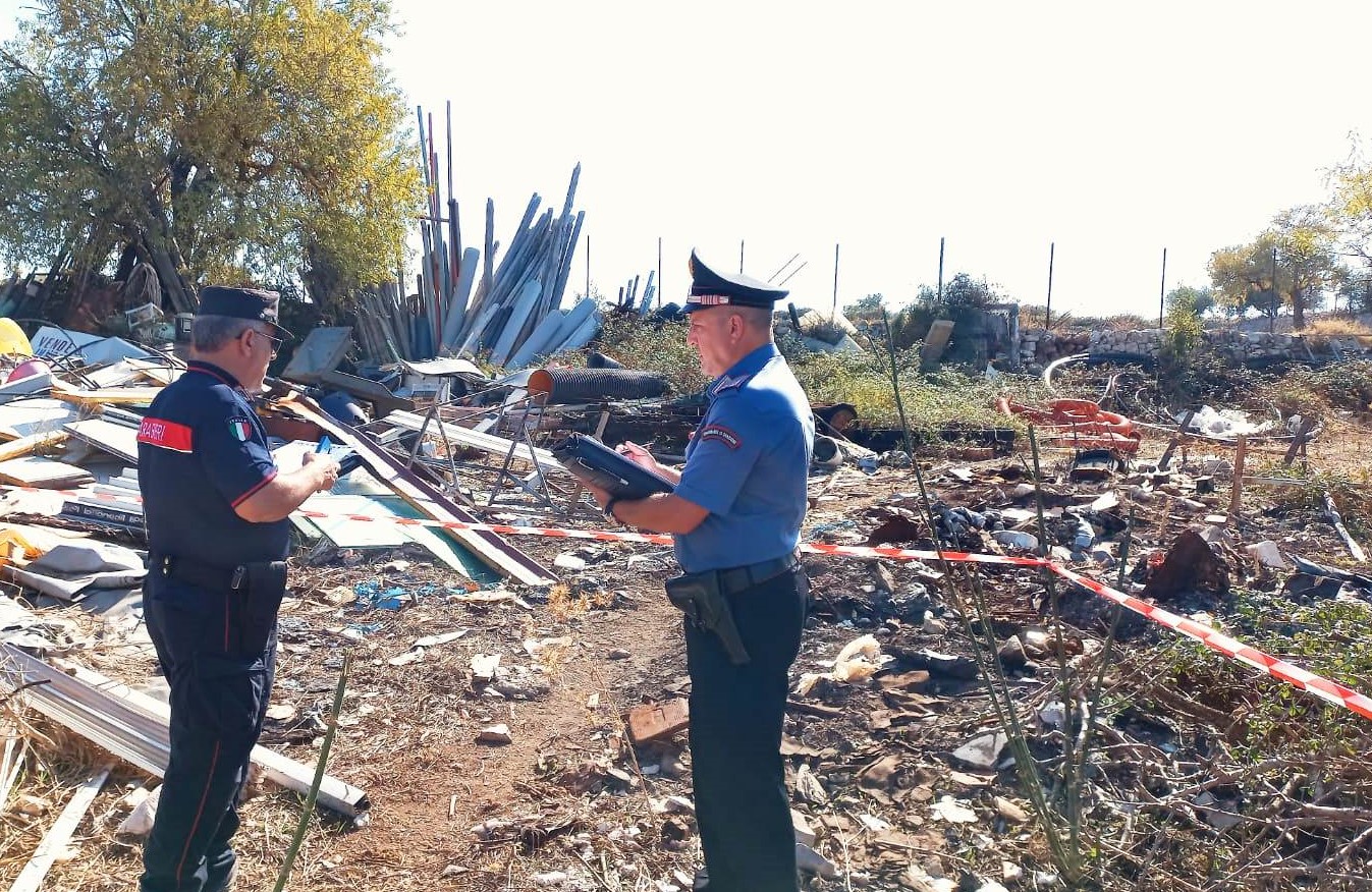 “Trionfo” delle discariche abusive, scattano 4 denunce a Modica