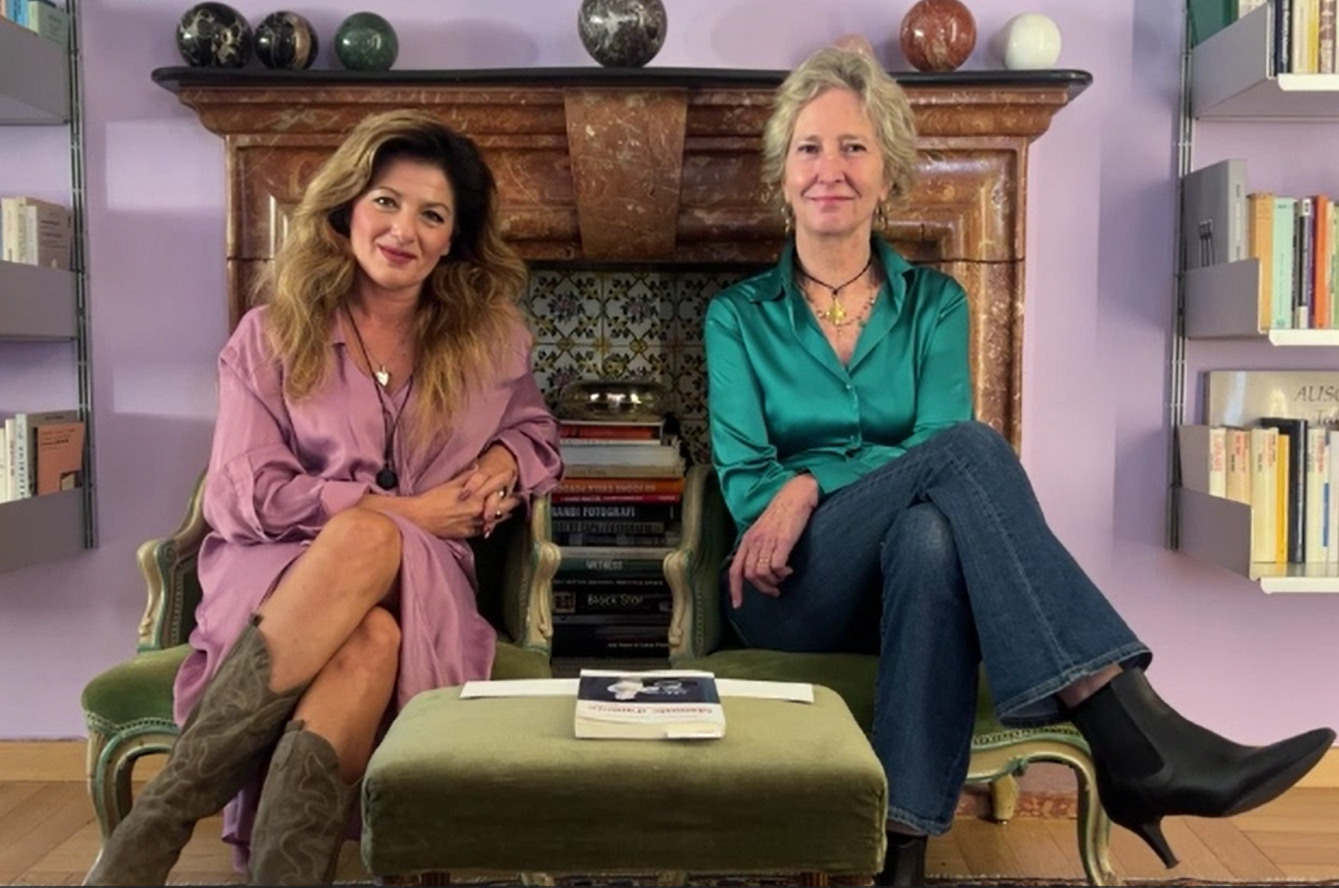 Complicità, intimità e mistero, alla scoperta del libro “Manuale d’amore”