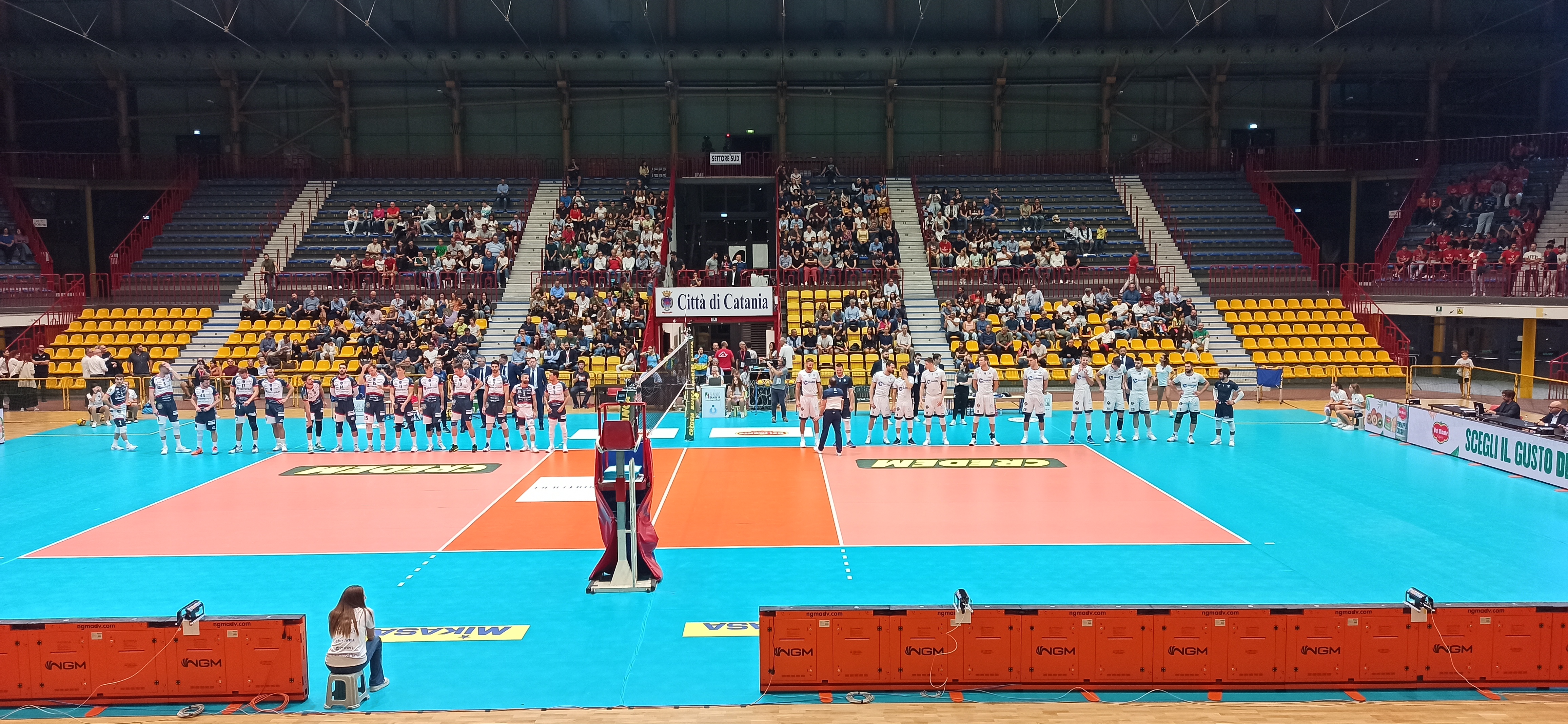 Galleria foto 'Volley, una grande Saturnia conquista la prima vittoria in Superlega: Cisterna k.o 3-1' - foto 5