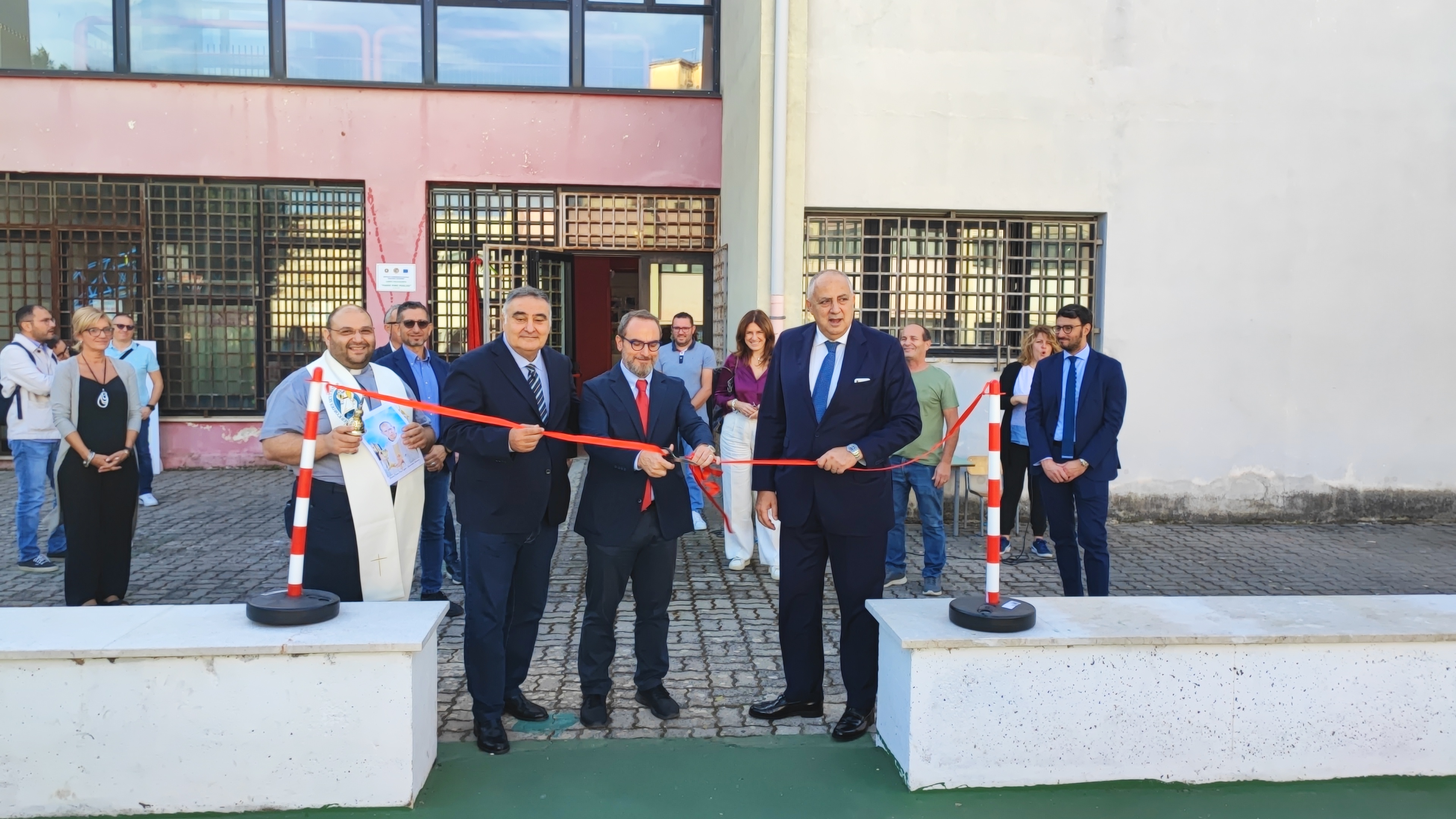 Nuovo campo sportivo al Cep, Lagalla: “Segnale importante alla scuola e al quartiere”