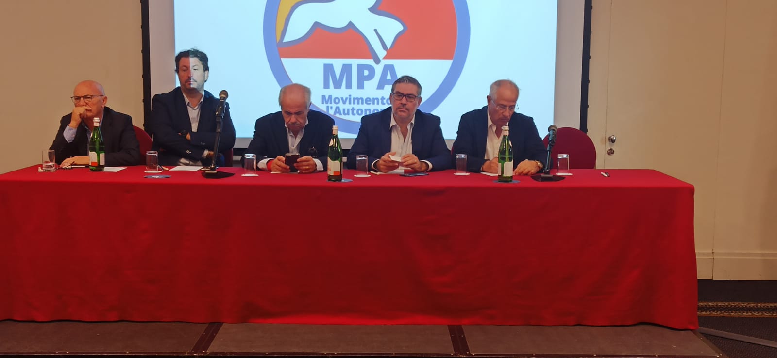 MpA, la sfida di Lombardo: “Puntiamo ad una Repubblica Federale italiana”