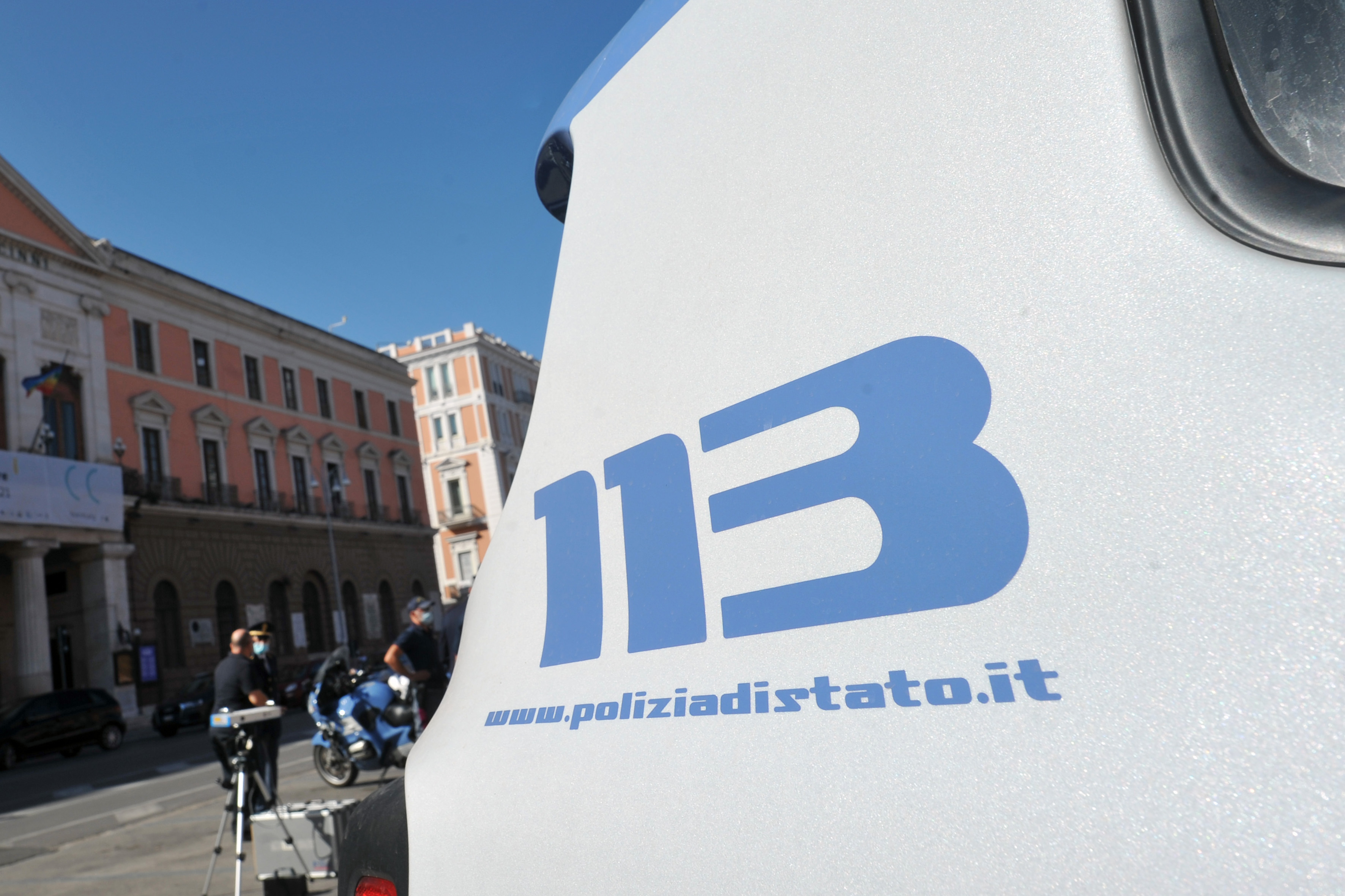 “Mio marito mi ha sfregiata con l’acido”, ma non era vero: arrestata donna nell’Agrigentino