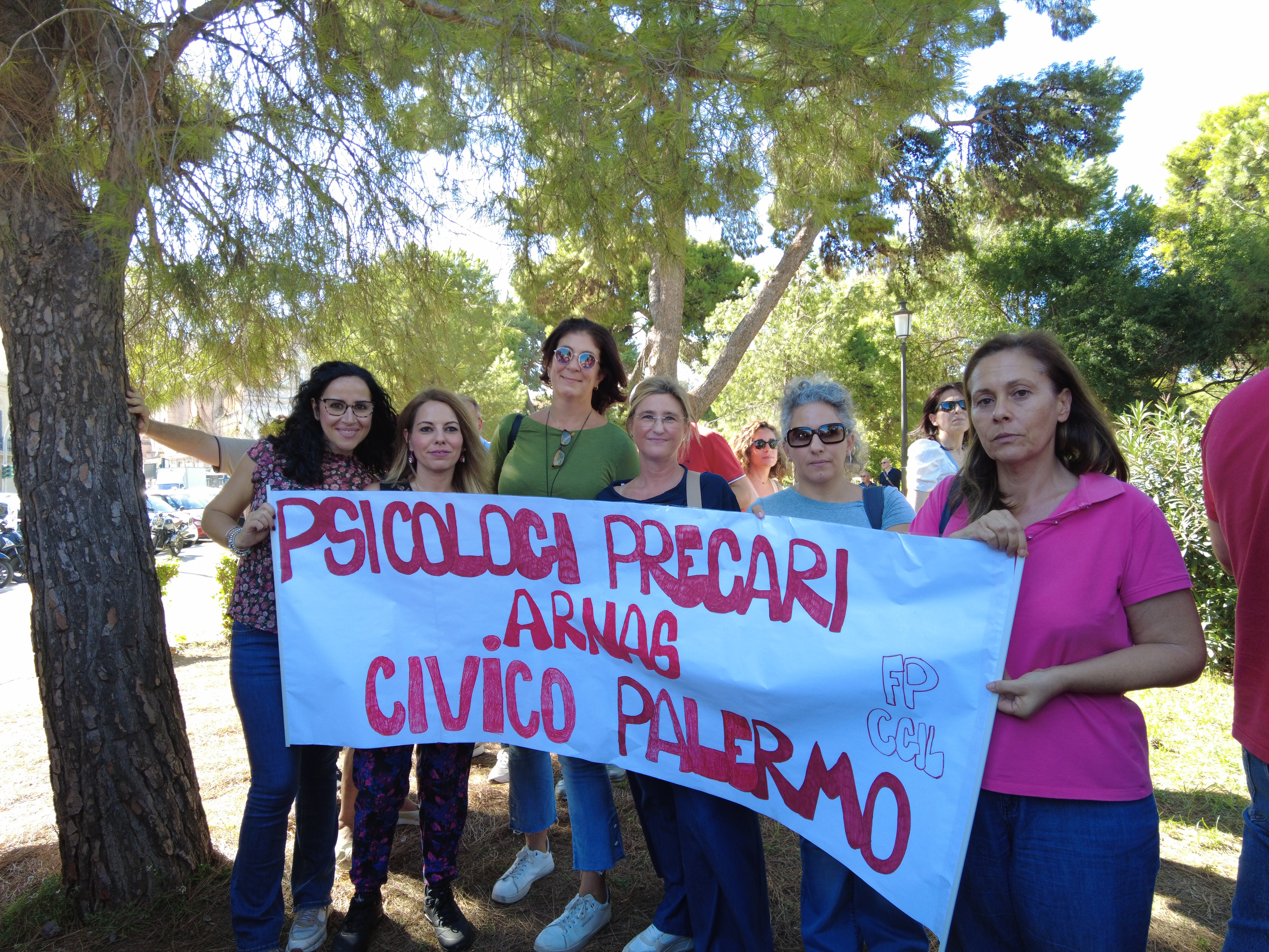 VIDEO | Dalla pubblica amministrazione alla sanità: il grido di protesta dei precari siciliani