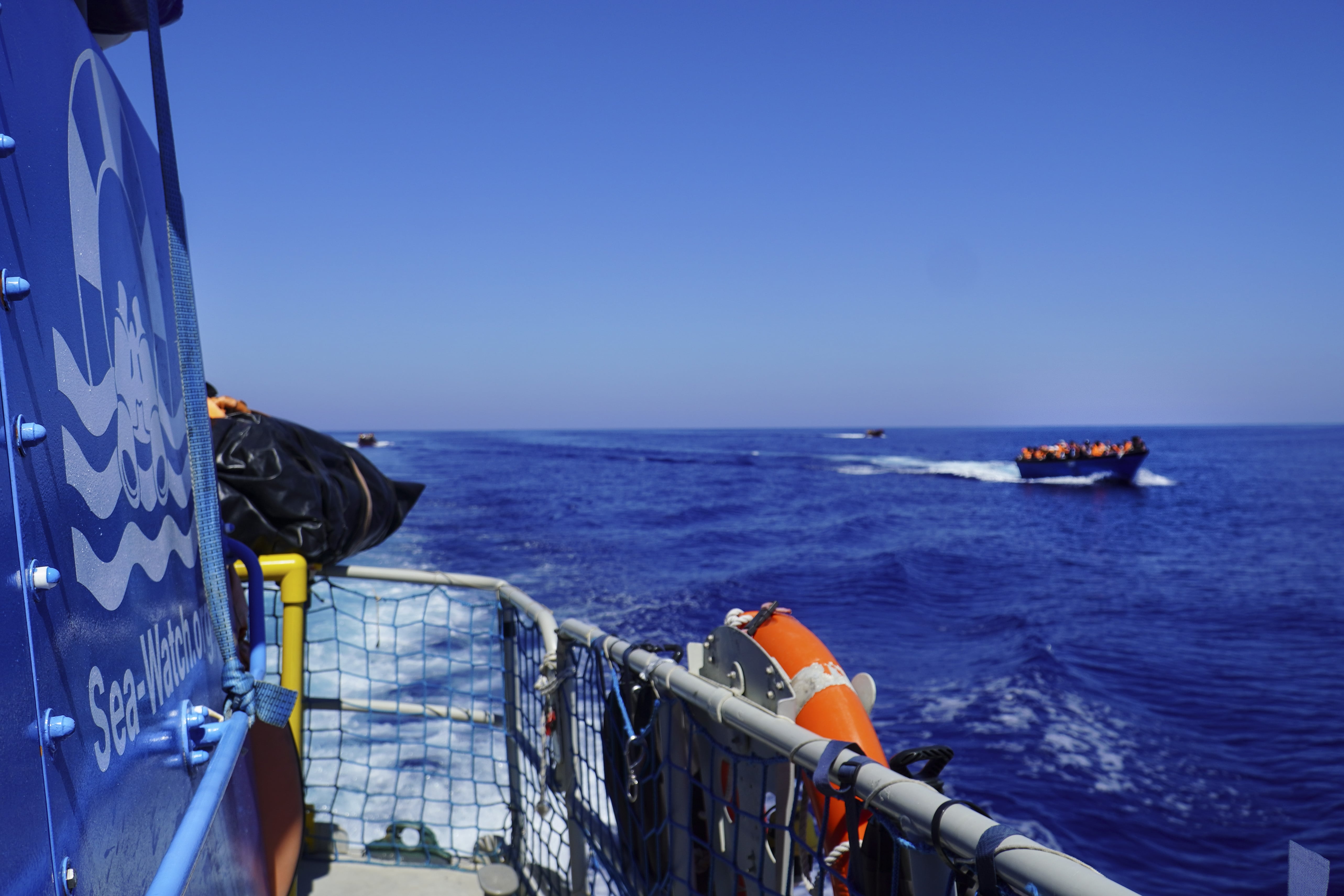 Salvati 53 migranti da Sea Watch, si trovano a Pozzallo