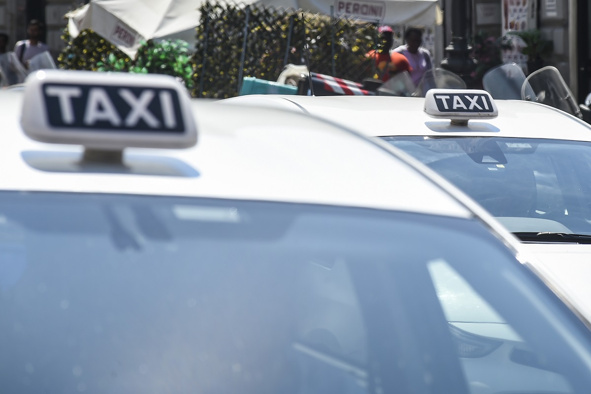 La Corte costituzionale liberalizza i taxi