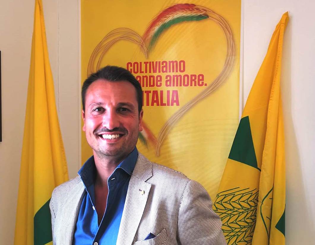 Agrumi sotto stress, l’autunno caldo e secco rischia di far “impallidire” l’arancia rossa