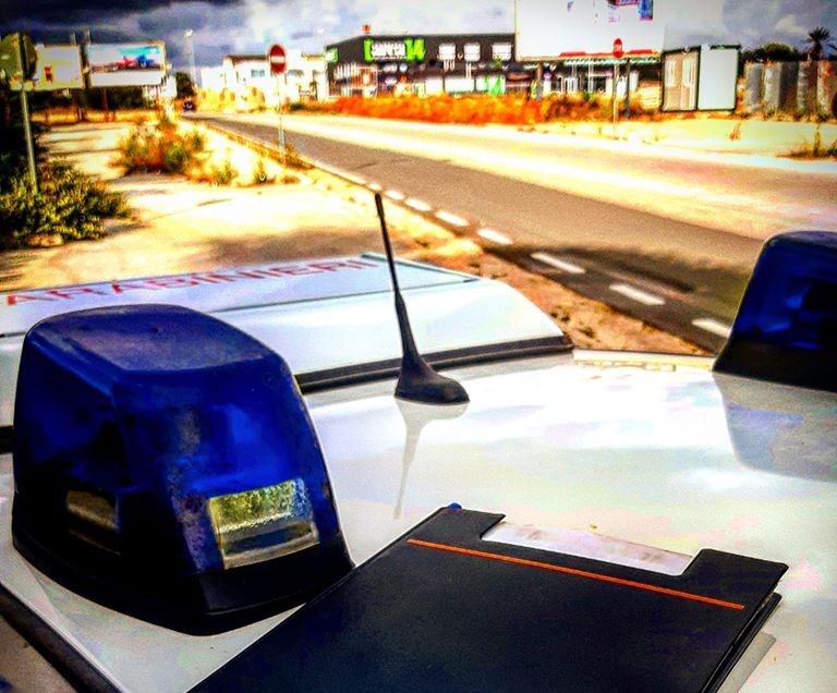 Rubano olive da terreno privato, tre denunce nel Trapanese