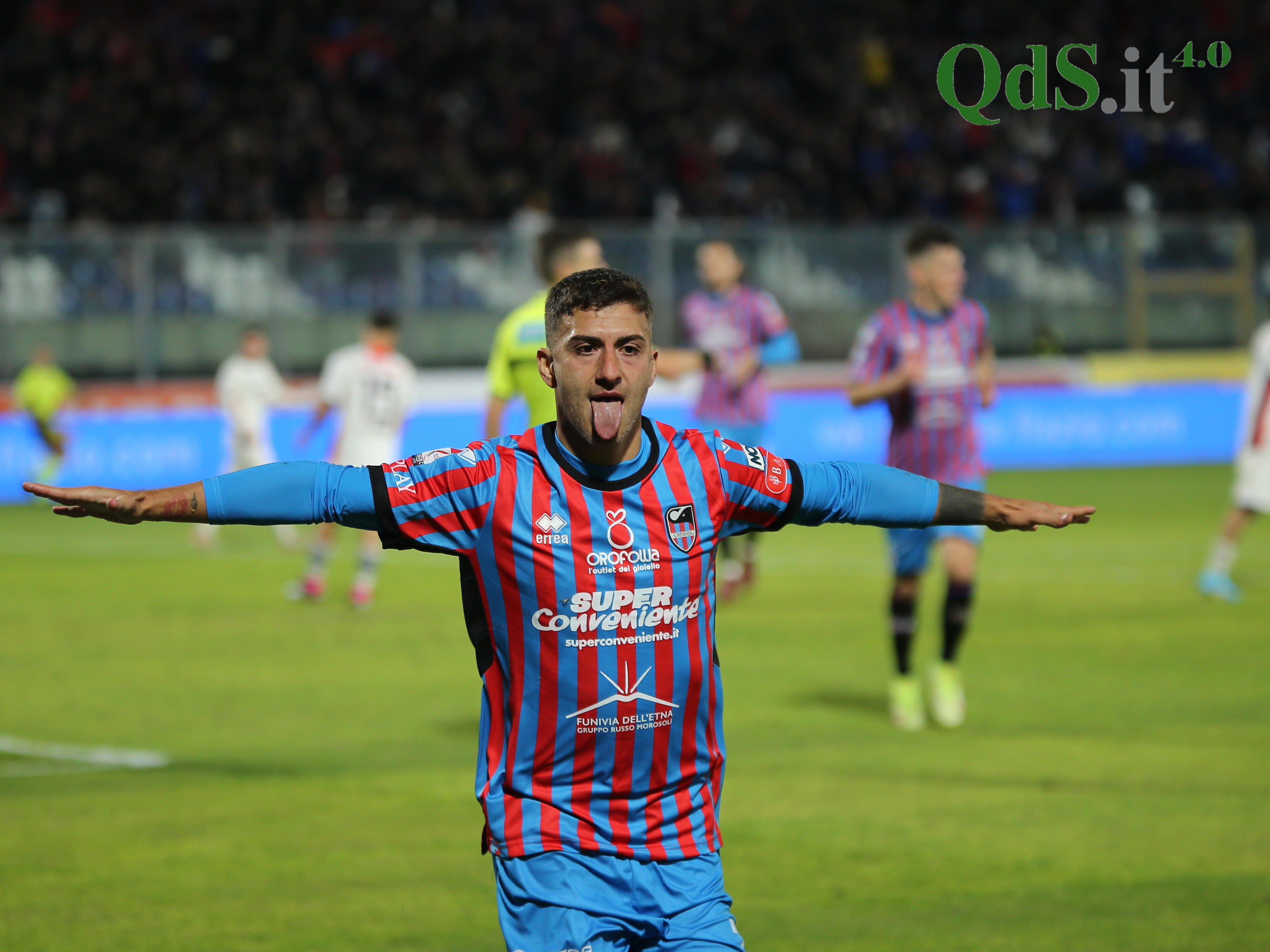 Il Catania avanza in Coppa Italia, rigori decisivi con il Crotone (FOTO)
