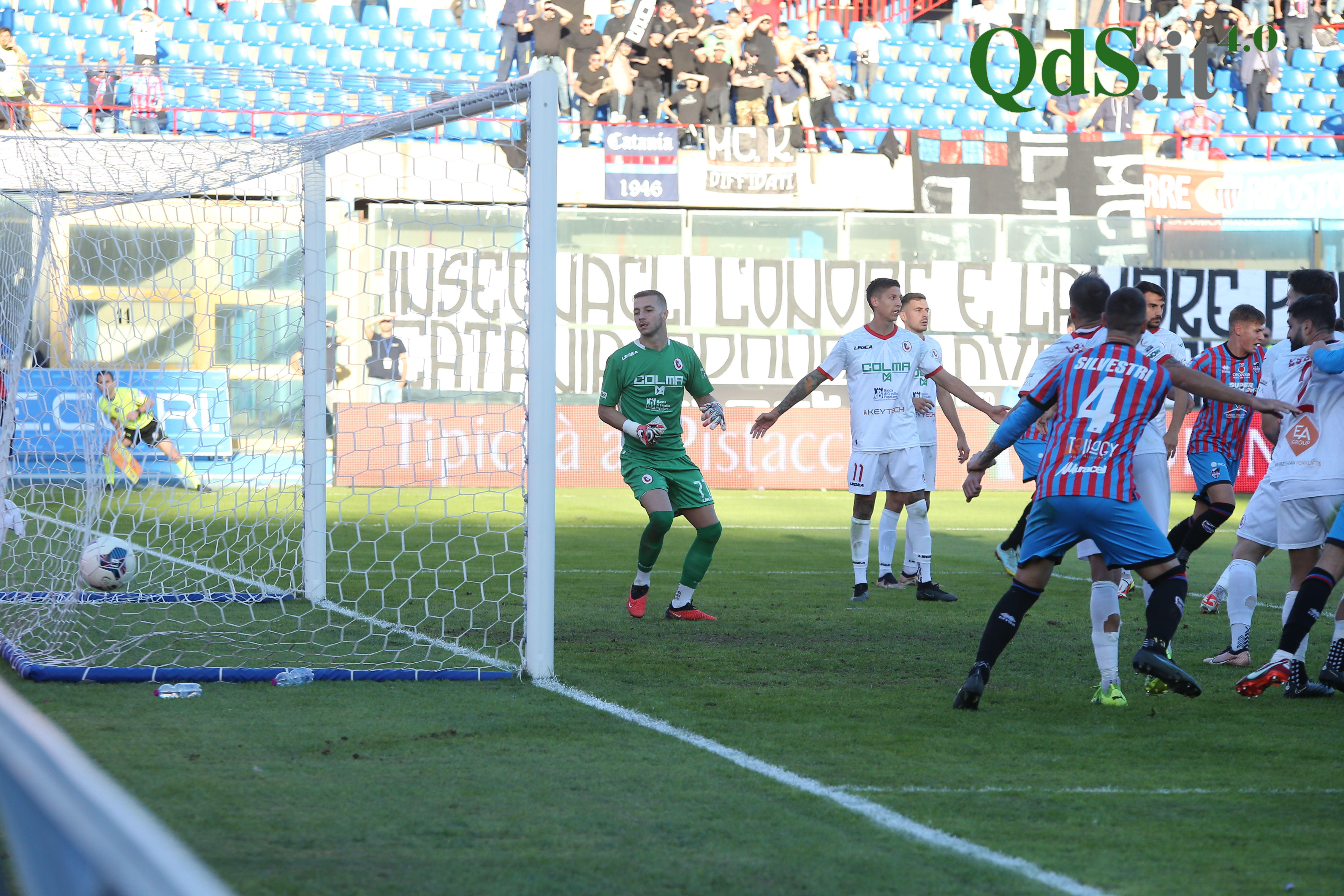 Catania, vittoria con finale al cardiopalma: FOTOGALLERY Catania, vittoria con finale al cardiopalma: FOTOGALLERY