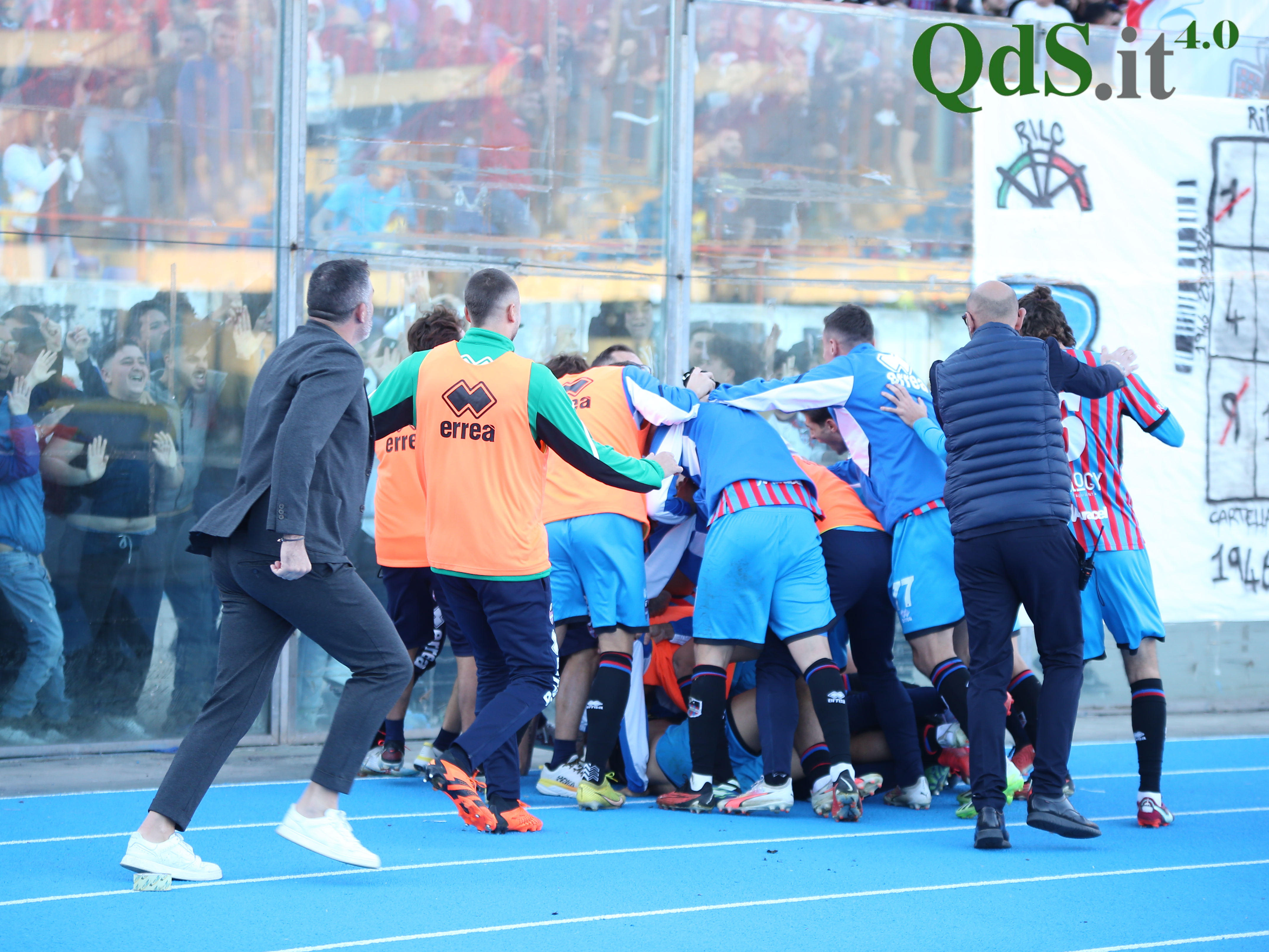 Catania, vittoria con finale al cardiopalma: FOTOGALLERY Catania, vittoria con finale al cardiopalma: FOTOGALLERY