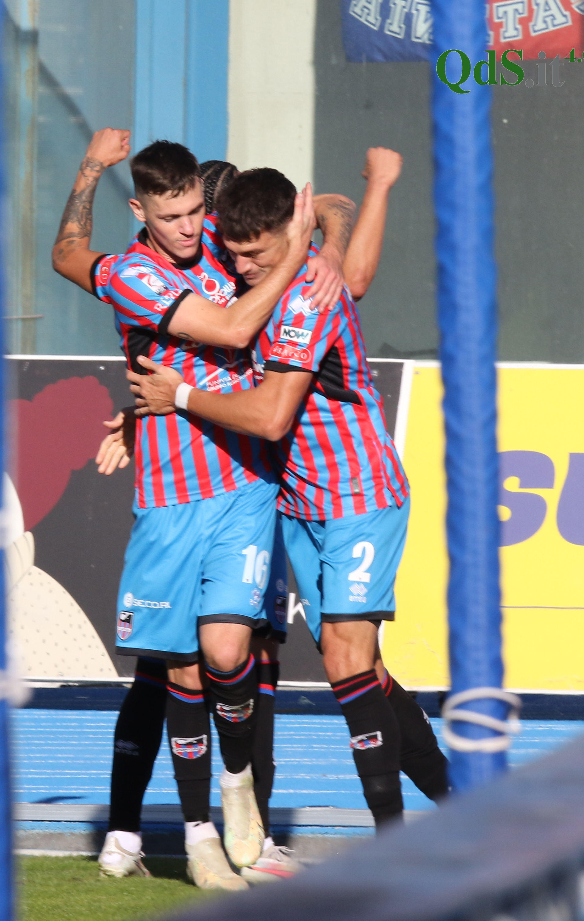 Galleria foto 'Catania, vittoria con finale al cardiopalma: FOTOGALLERY' - foto 8