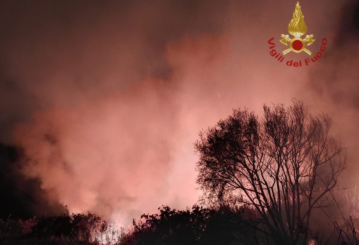 Meteo, in Sicilia allerta incendi e forti piogge nel weekend