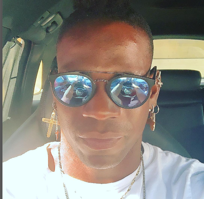 Paura per Mario Balotelli, coinvolto in un incidente d’auto